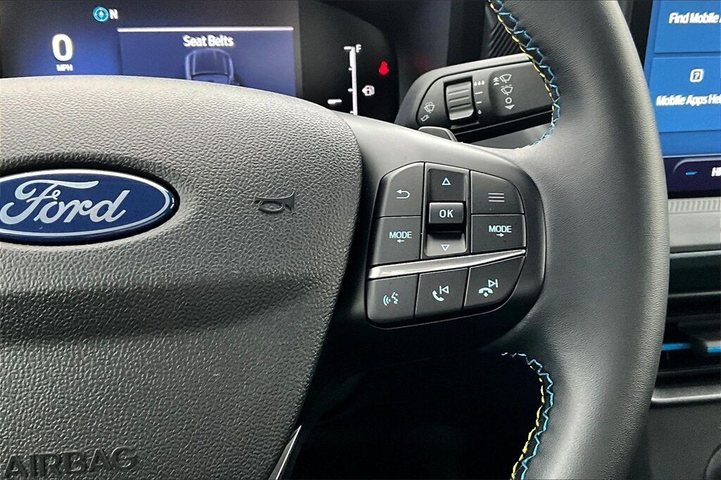 2025 Ford Maverick Lobo Standard OR