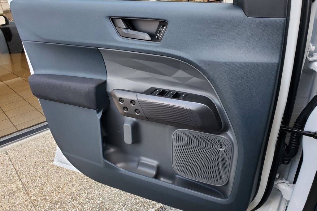 2025 Ford Maverick XL Hondo TX