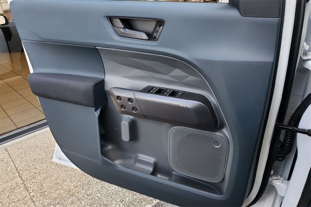 2025 Ford Maverick XL Hondo TX