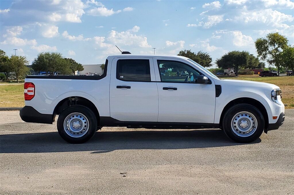 2025 Ford Maverick XL Hondo TX
