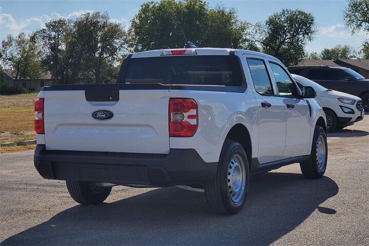 2025 Ford Maverick XL  TX