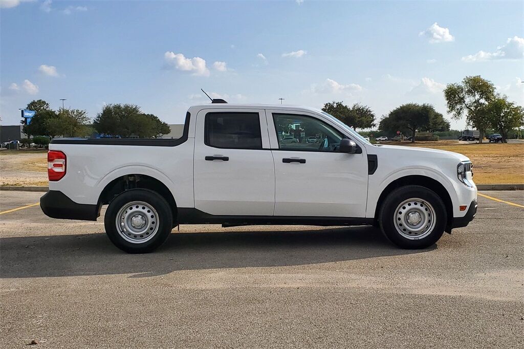 2025 Ford Maverick XL Hondo TX