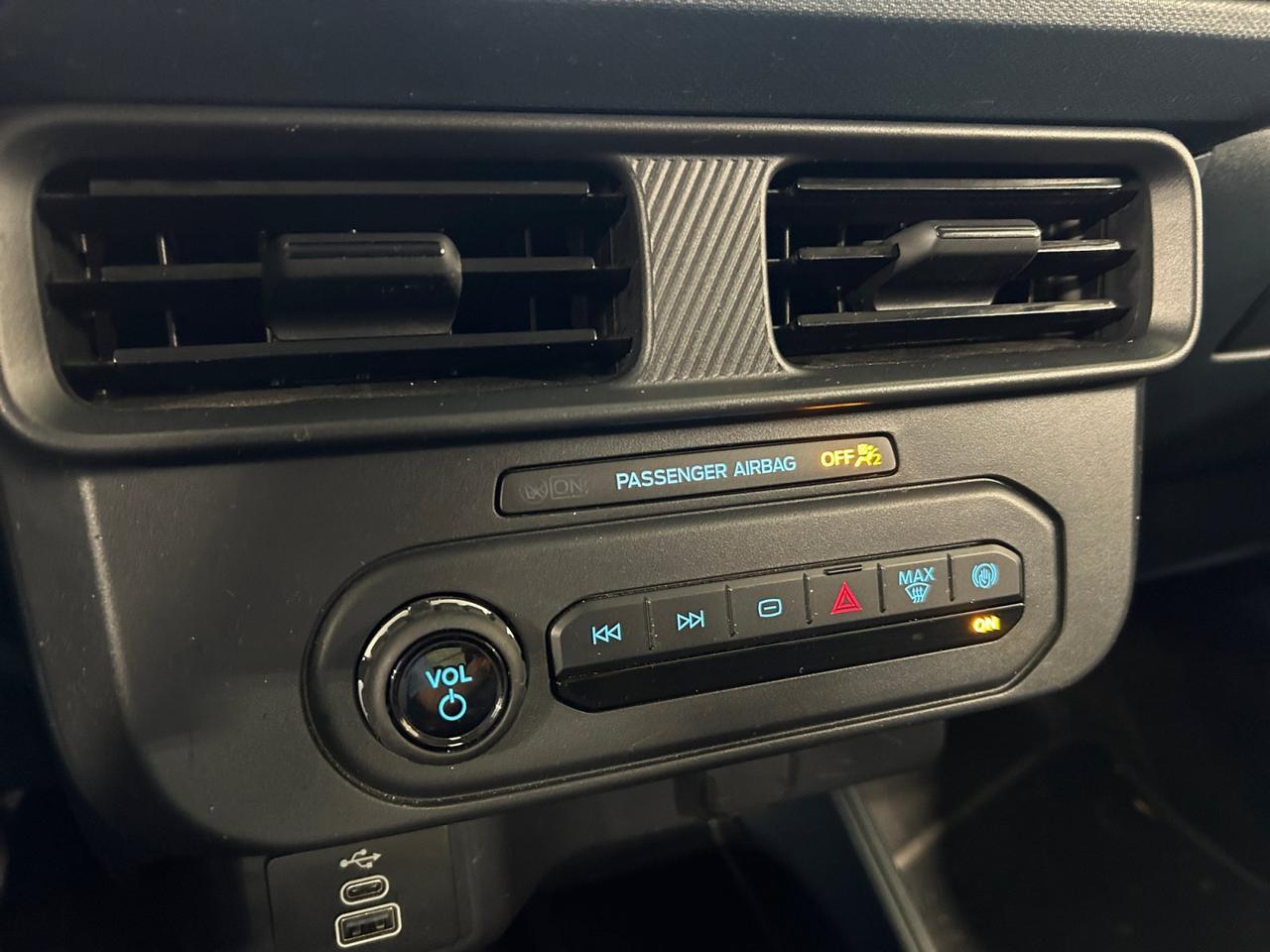 2025 Ford Maverick XL New Braunfels TX