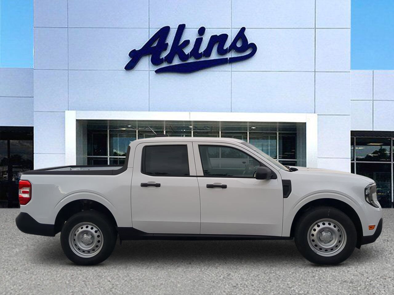 2025 Ford Maverick XL