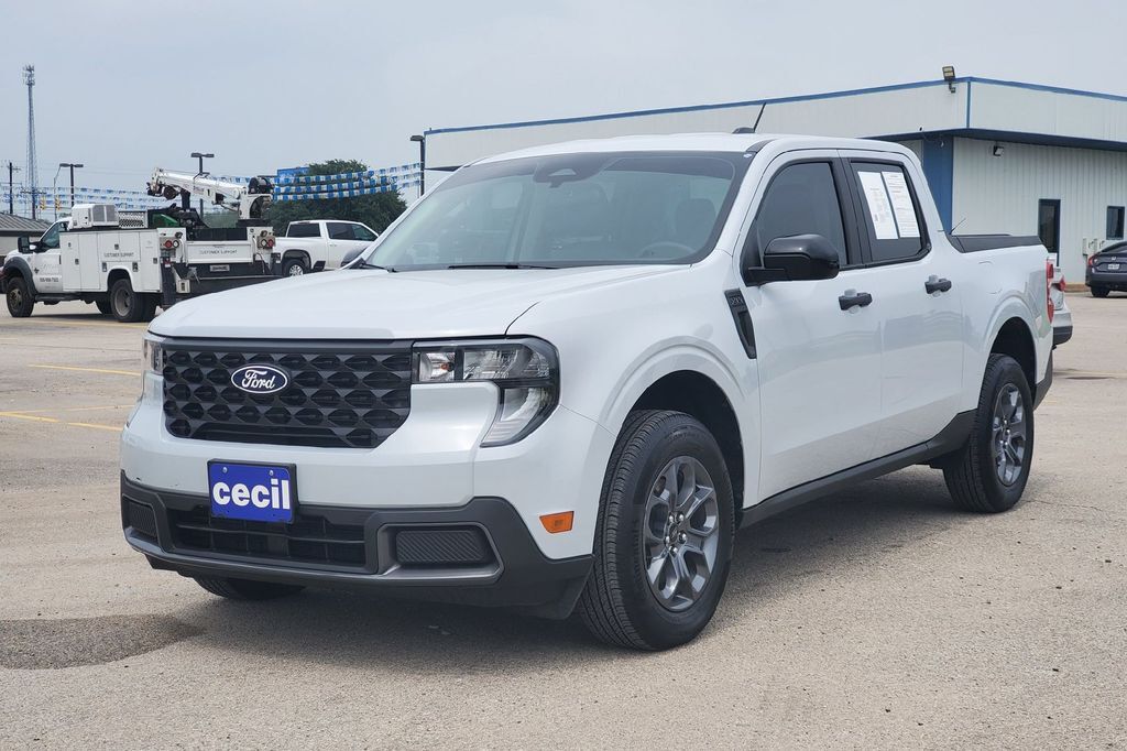 2025 Ford Maverick XLT