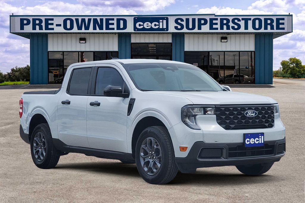 2025 Ford Maverick XLT