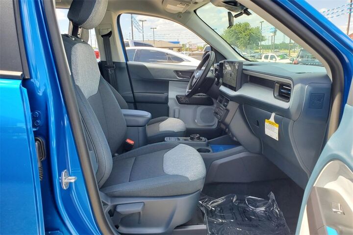 2025 Ford Maverick XLT  TX