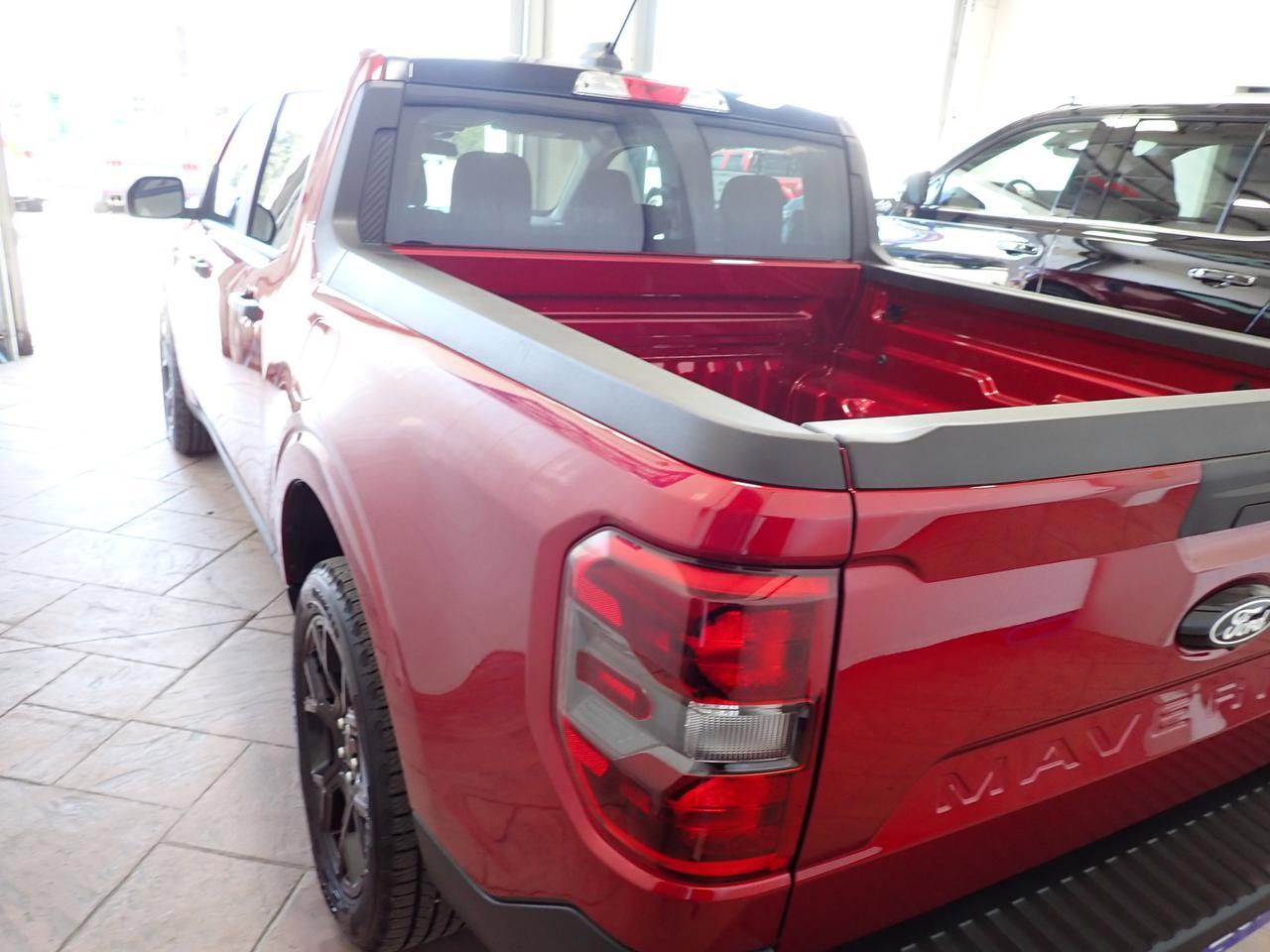 2025 Ford Maverick XLT AWD SUPERCREW BLK APP PKG LUX PKG Listowel ON