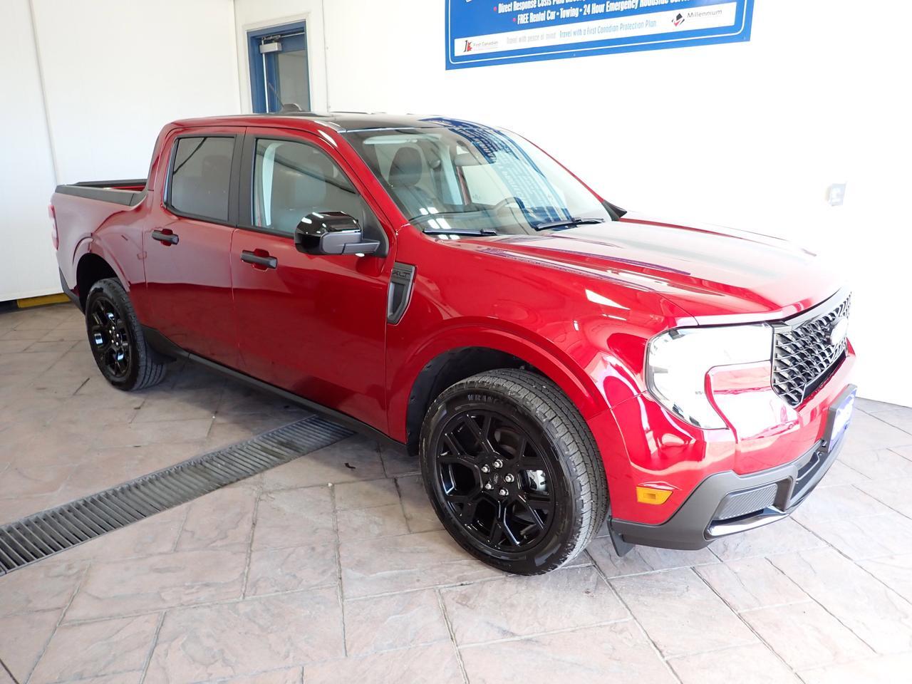 2025 Ford Maverick XLT AWD SUPERCREW BLK APP PKG LUX PKG