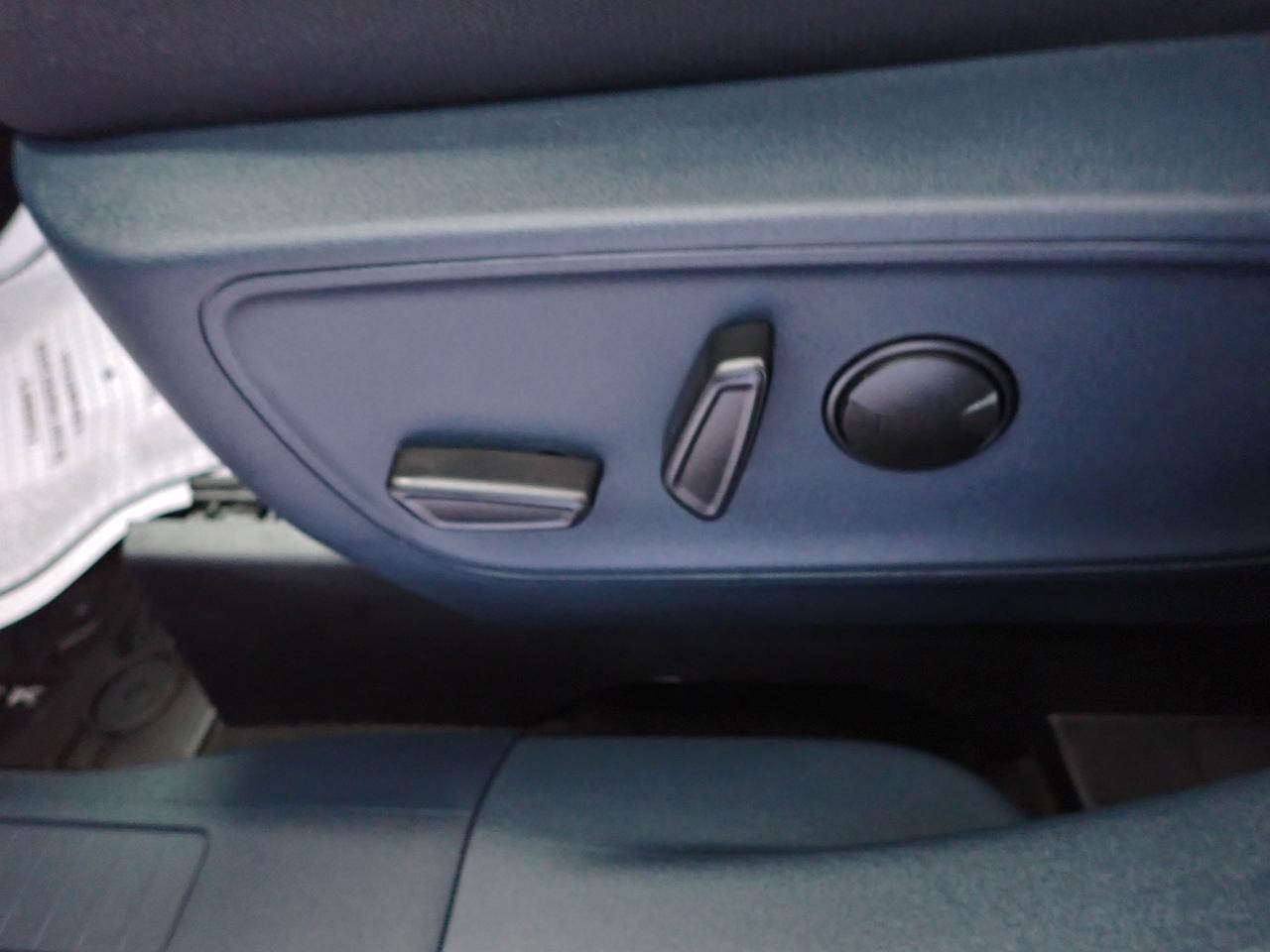 2025 Ford Maverick XLT AWD SUPERCREW BLK APP PKG LUX PKG Listowel ON