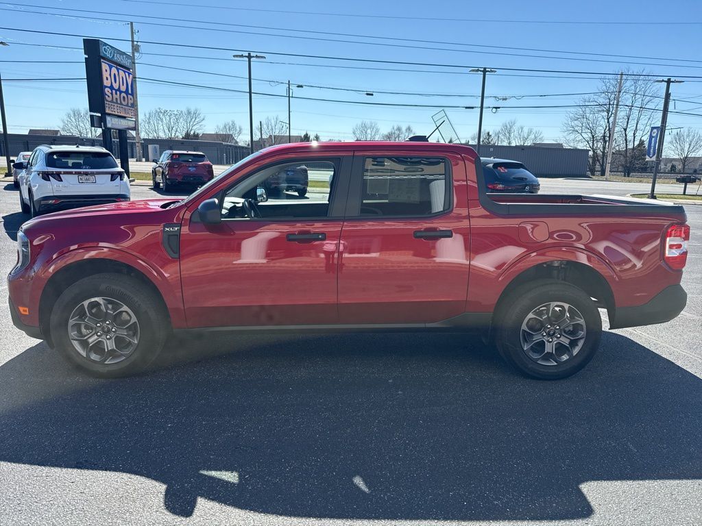 2025 Ford Maverick XLT