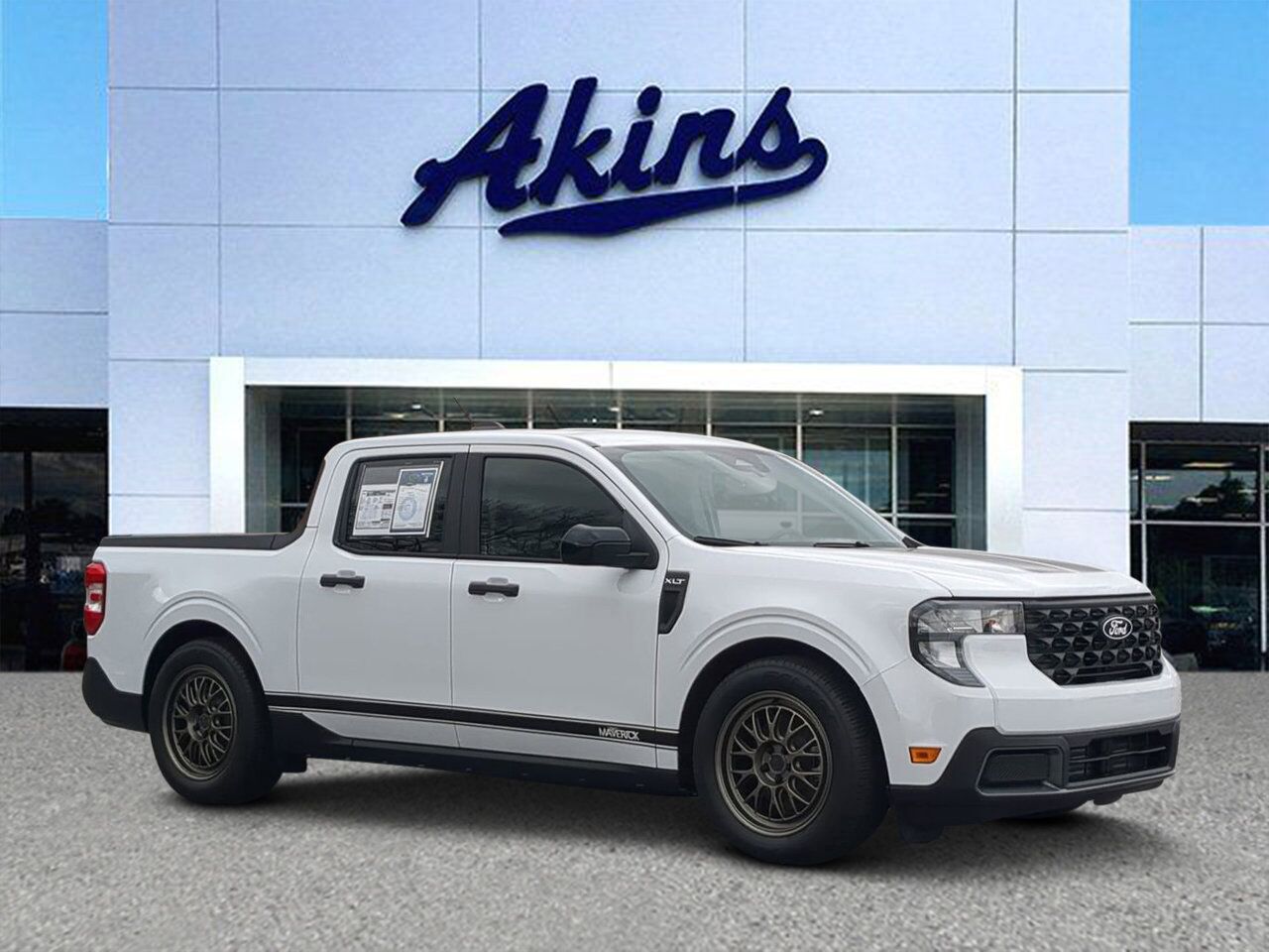 2025 Ford Maverick XLT