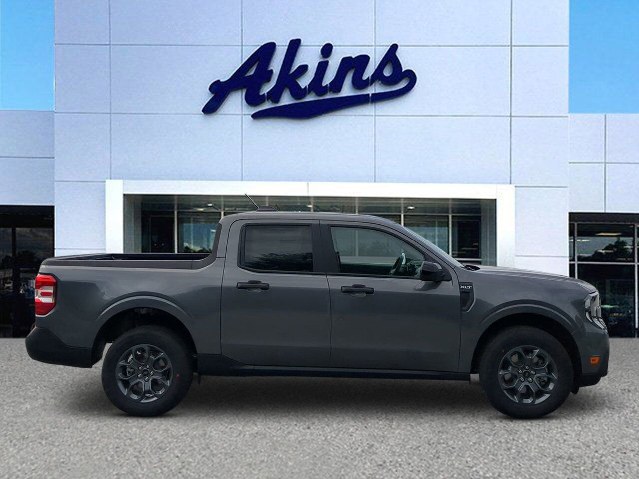 2025 Ford Maverick XLT