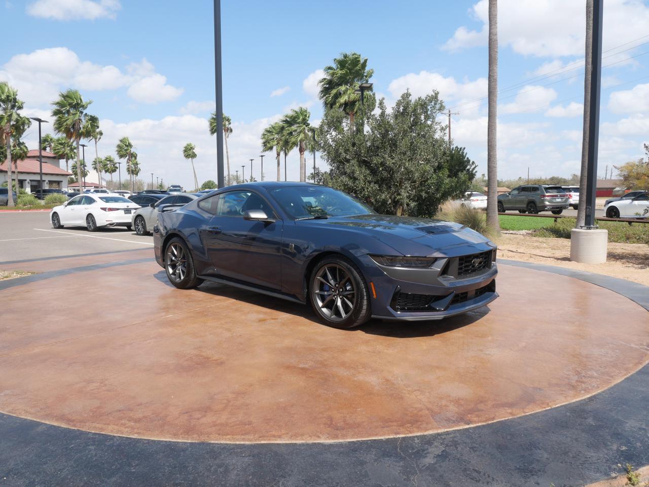 2025 Ford Mustang Dark Horse