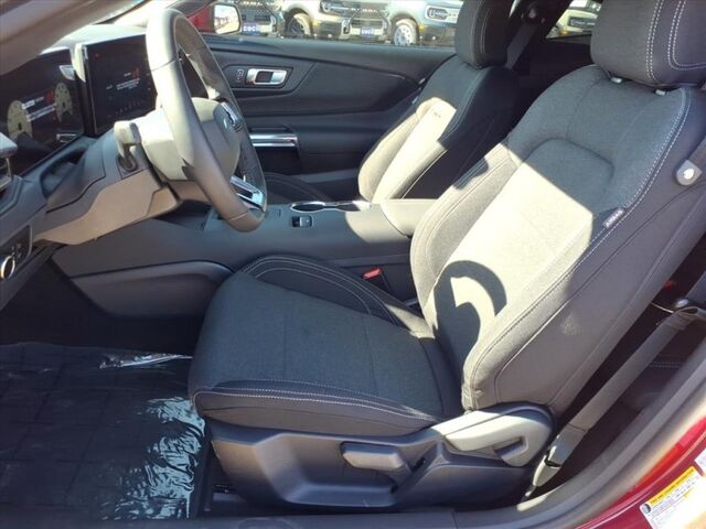 2025 Ford Mustang EcoBoost  TX