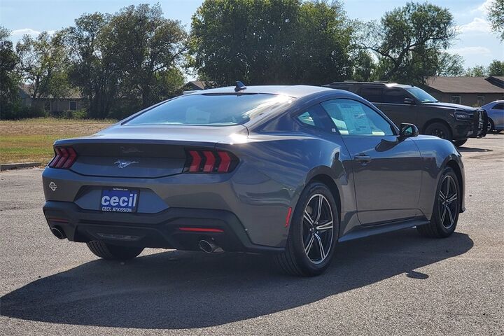 2025 Ford Mustang EcoBoost  TX