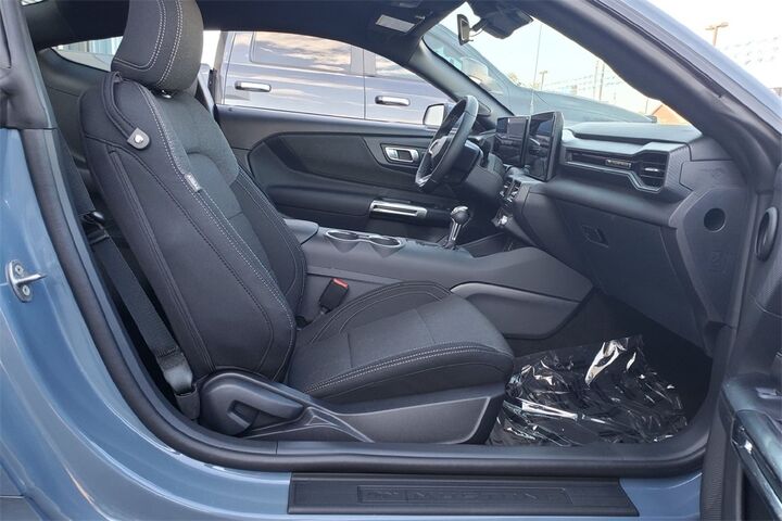 2025 Ford Mustang EcoBoost TX 2025 Ford Mustang EcoBoost TX