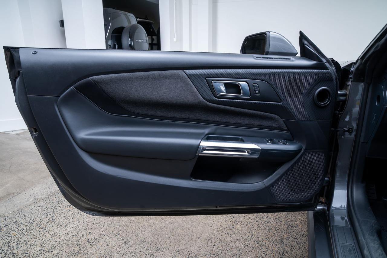 2025 Ford Mustang EcoBoost Cloth Bucket Seats / 100A Standard Package Portland OR
