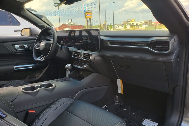 2025 Ford Mustang EcoBoost Premium  TX