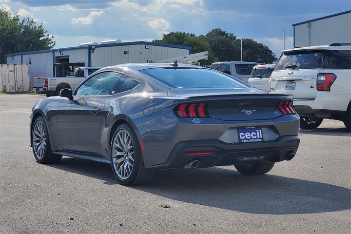 2025 Ford Mustang EcoBoost Premium  TX