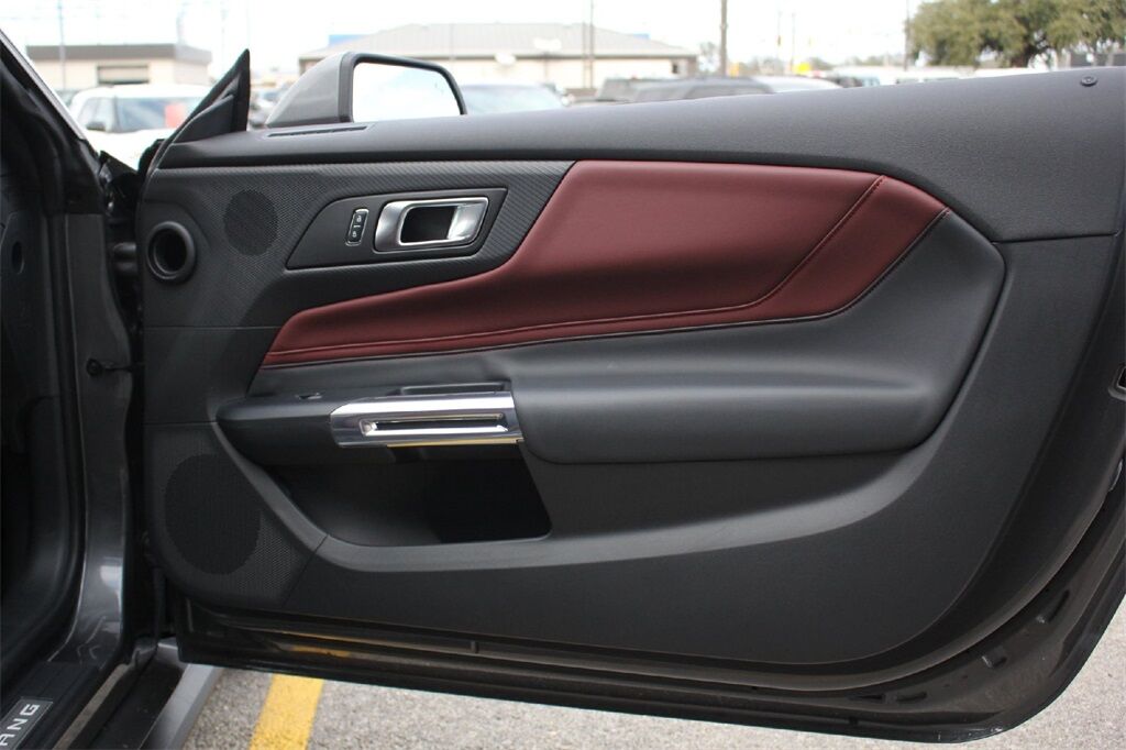 2025 Ford Mustang EcoBoost Premium Hondo TX