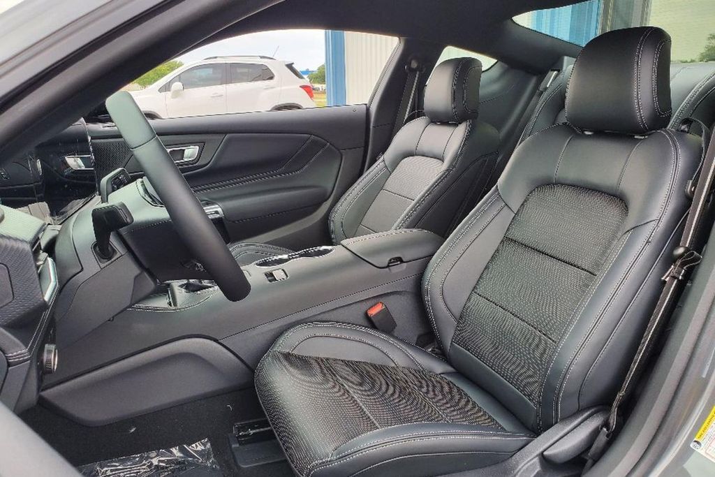 2025 Ford Mustang EcoBoost Premium Hondo TX