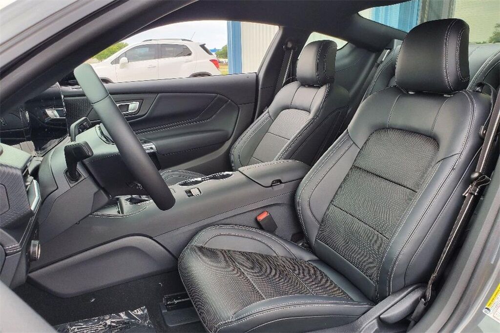 2025 Ford Mustang EcoBoost Premium Hondo TX