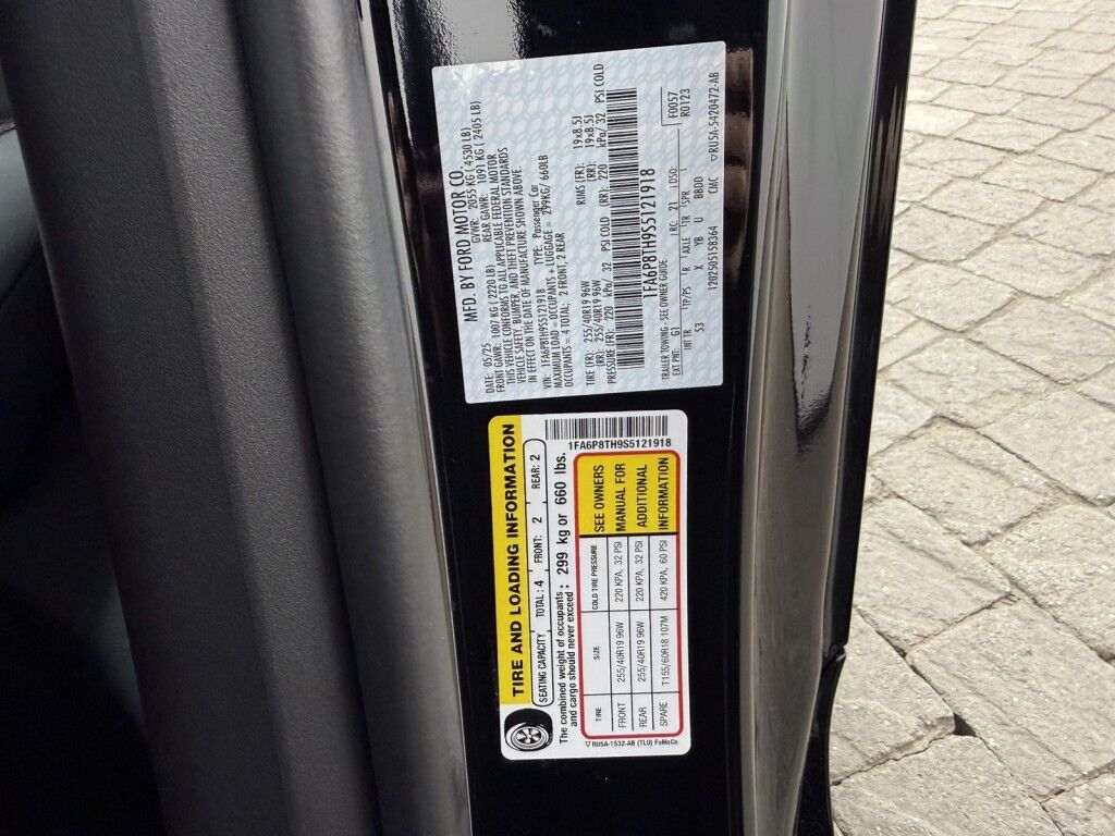 2025 Ford Mustang EcoBoost Premium Fastback Maumee OH