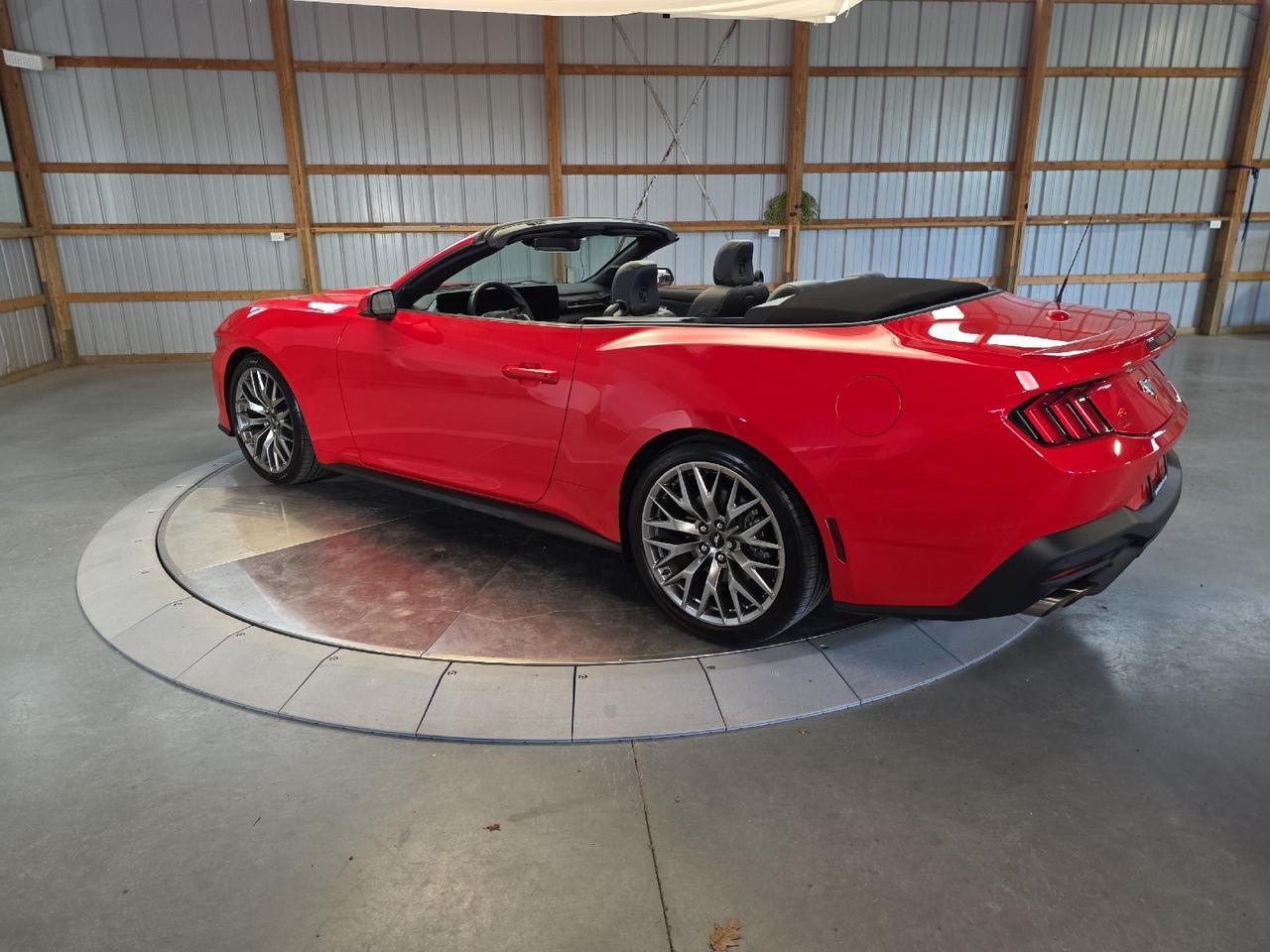 2025 Ford Mustang EcoBoost Premium
