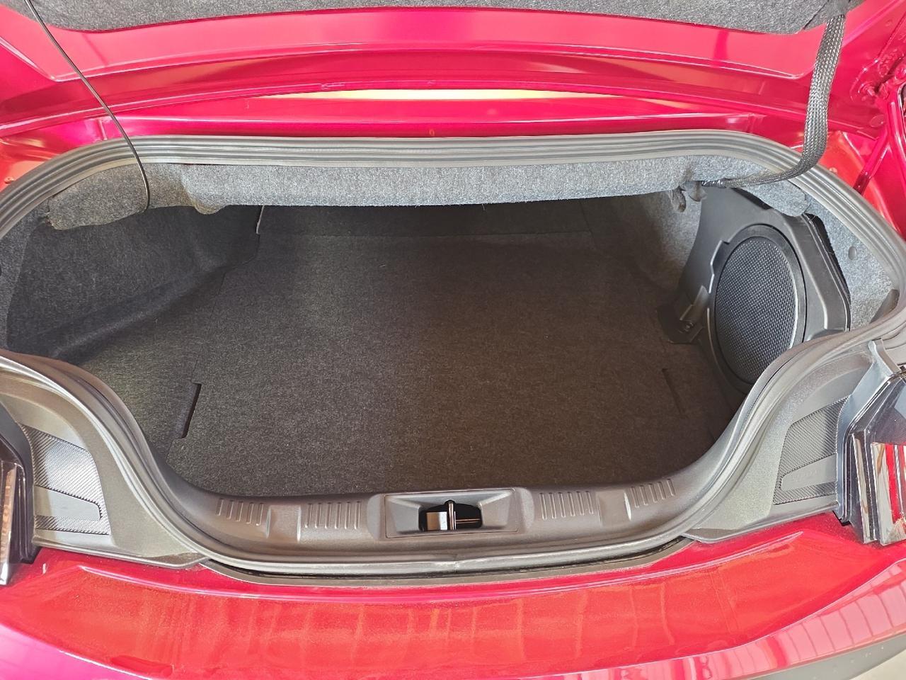 2025 Ford Mustang EcoBoost Premium Sand Lake NY