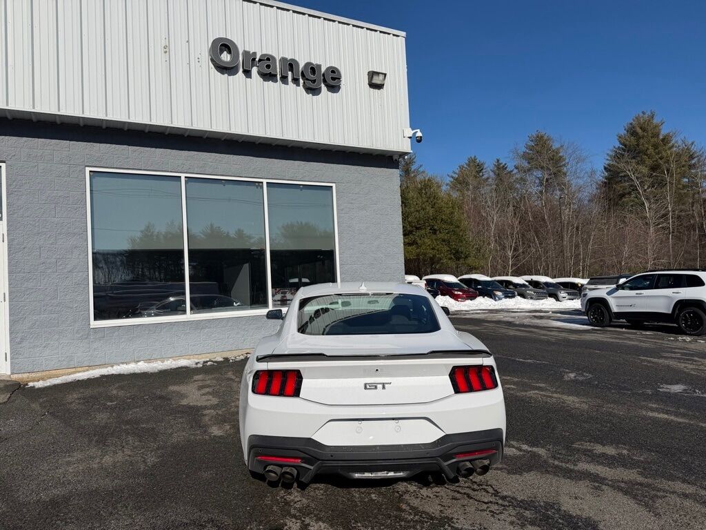 2025 Ford Mustang GT Orange MA