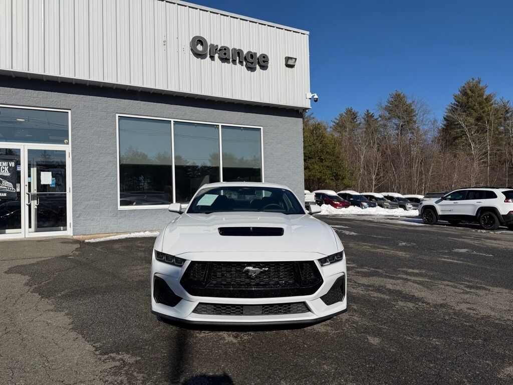 2025 Ford Mustang GT Orange MA