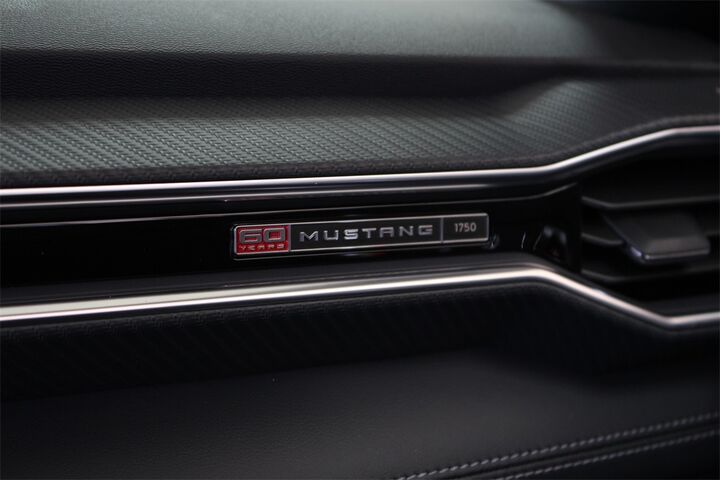 2025 Ford Mustang GT Premium  TX