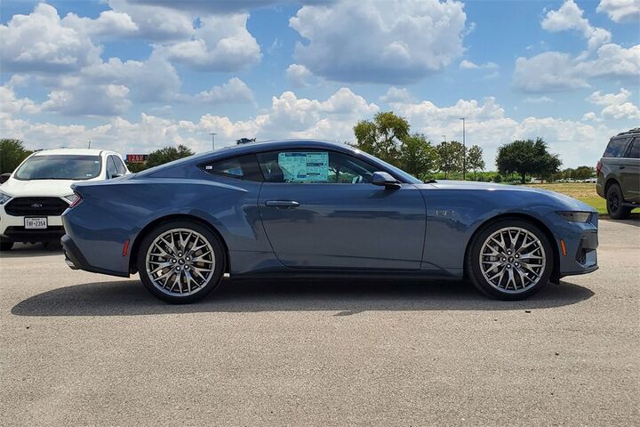 2025 Ford Mustang GT Premium  TX 2025 Ford Mustang GT Premium  TX