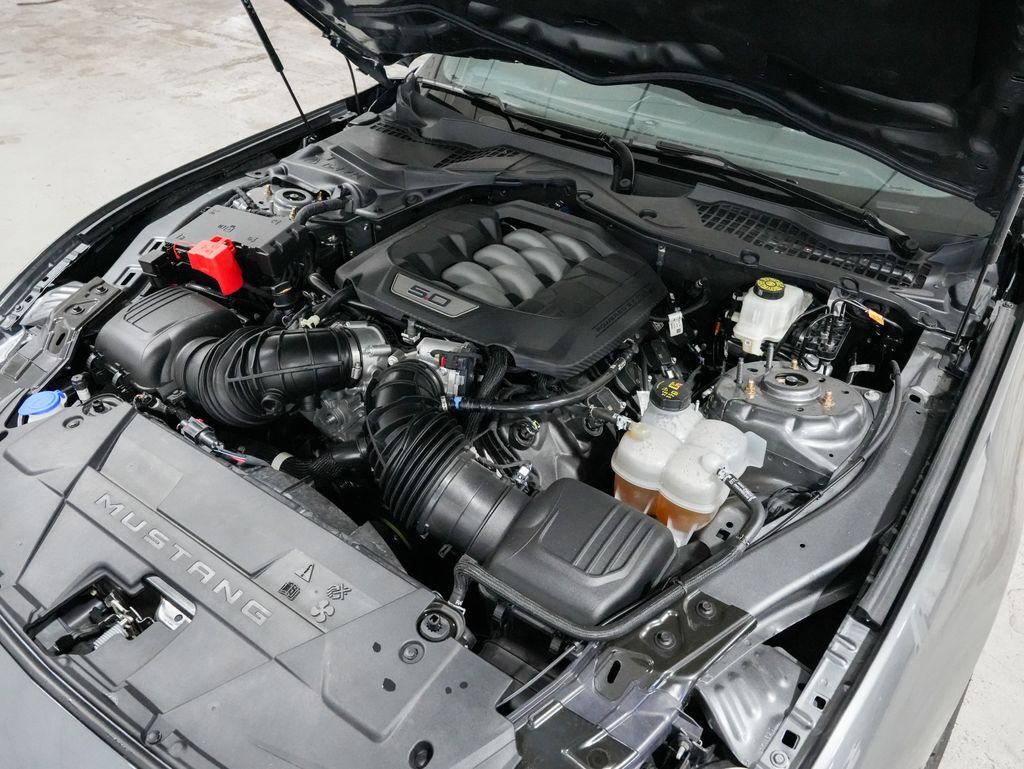 2025 Ford Mustang GT Premium - Photo 32