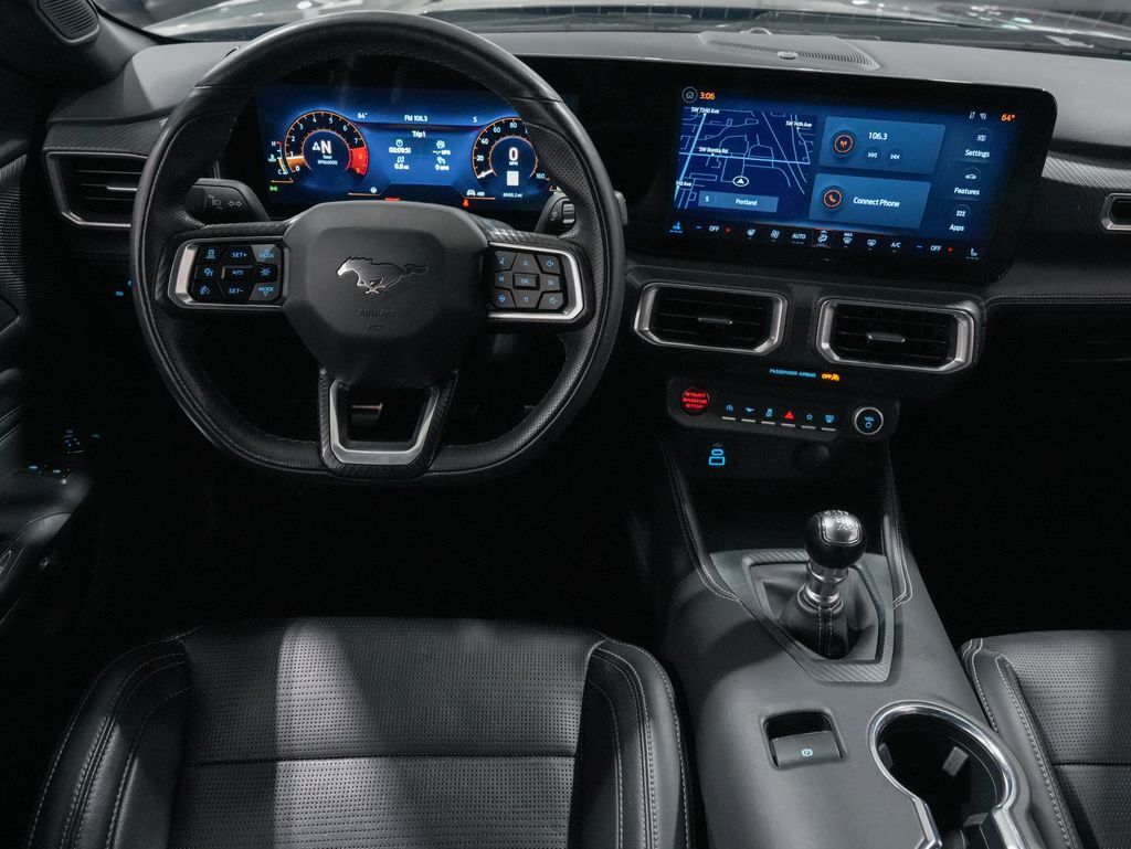 2025 Ford Mustang GT Premium - Photo 19