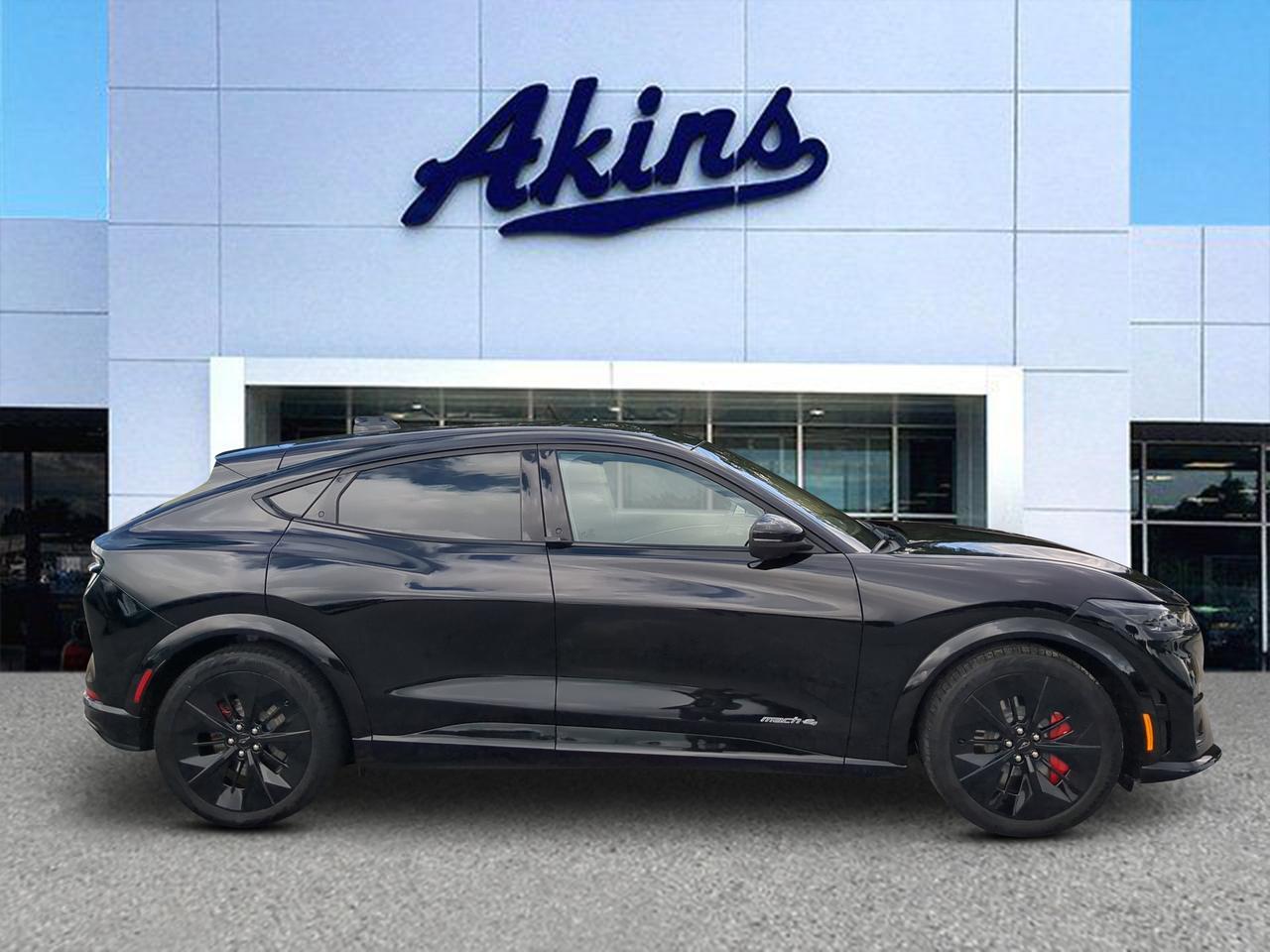 2025 Ford Mustang Mach-E GT