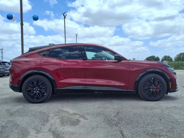 2025 Ford Mustang Mach-E Premium  TX