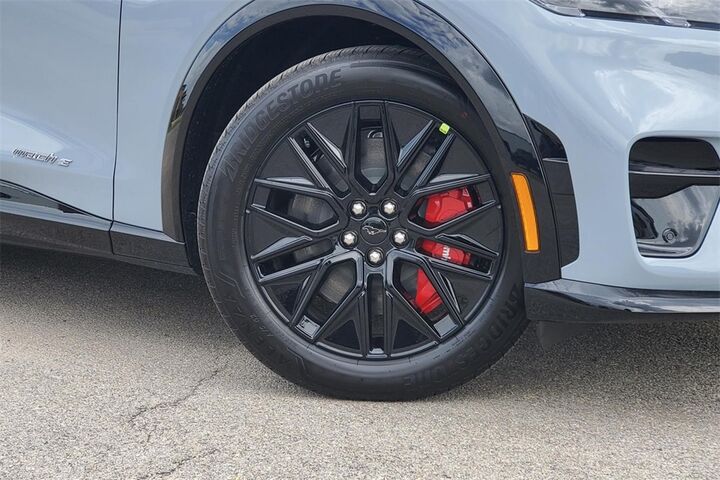 2025 Ford Mustang Mach-E Premium  TX