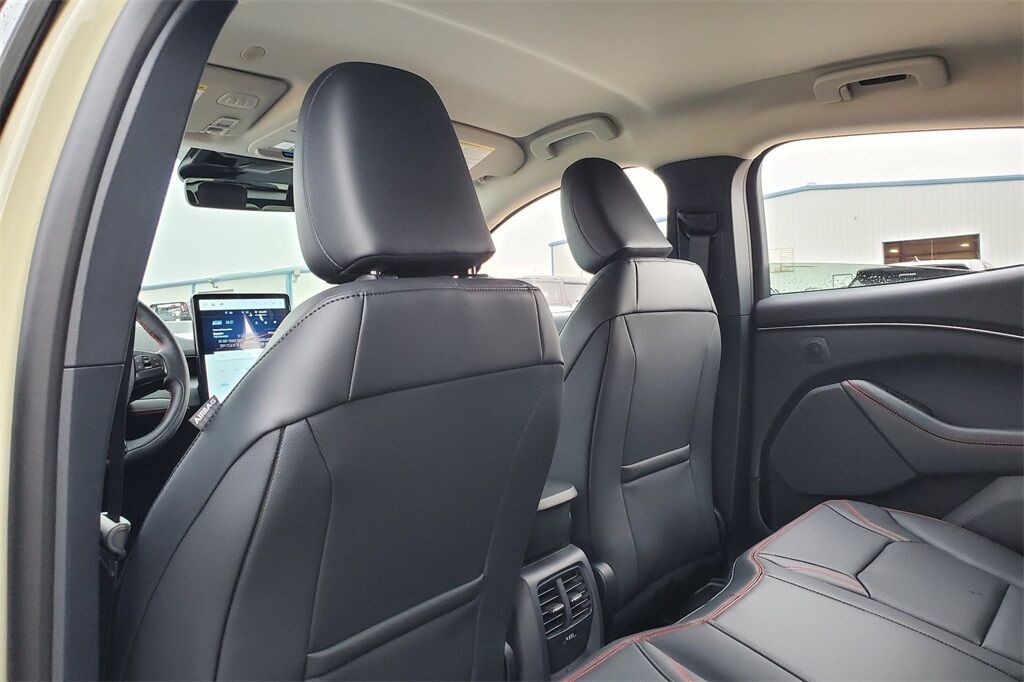 2025 Ford Mustang Mach-E Premium Hondo TX