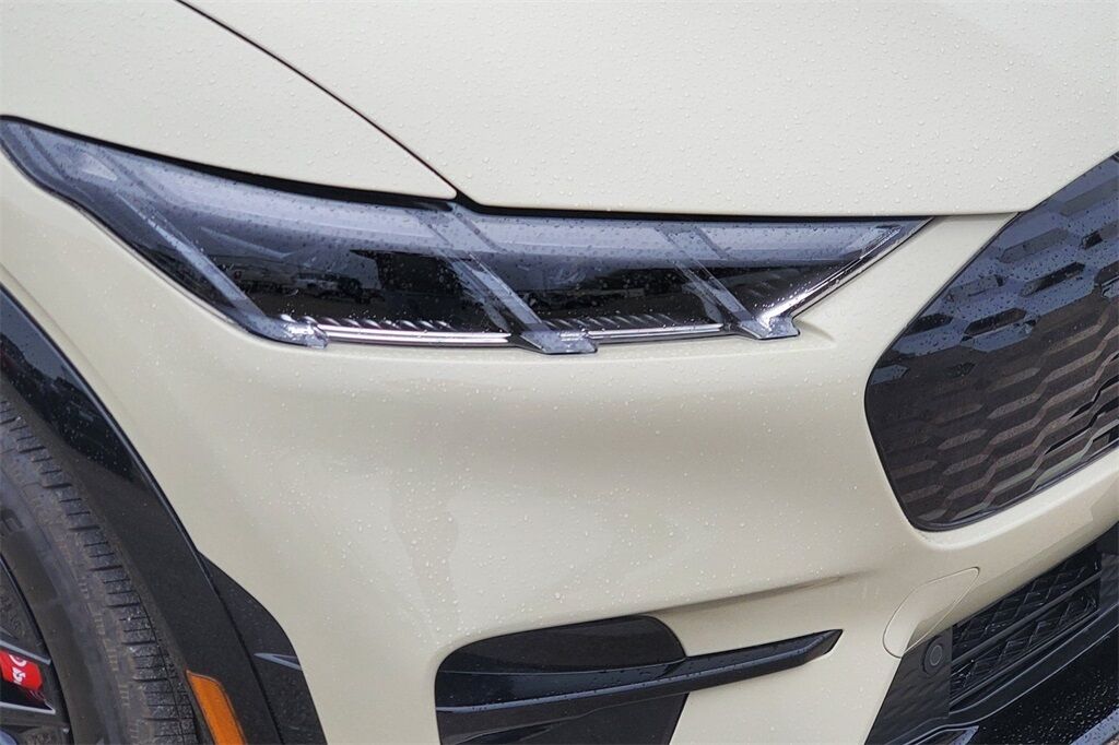 2025 Ford Mustang Mach-E Premium Hondo TX