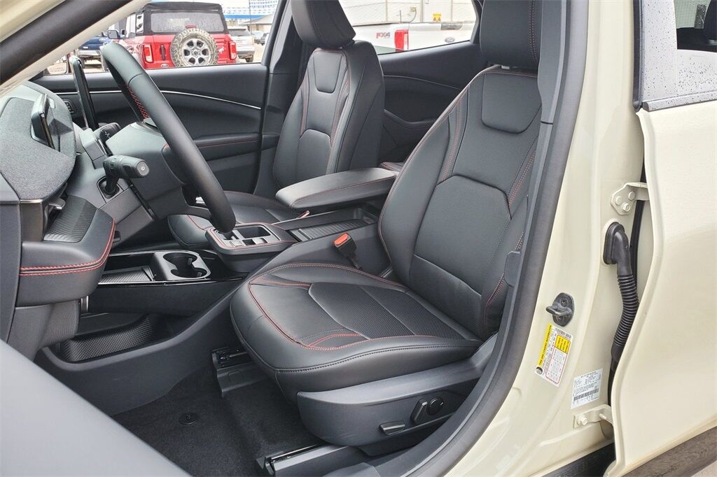 2025 Ford Mustang Mach-E Premium Hondo TX