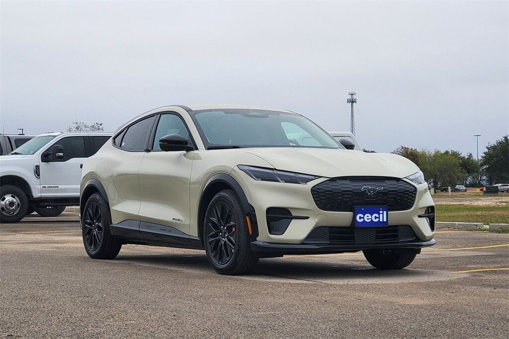 2025 Ford Mustang Mach-E Premium Hondo TX