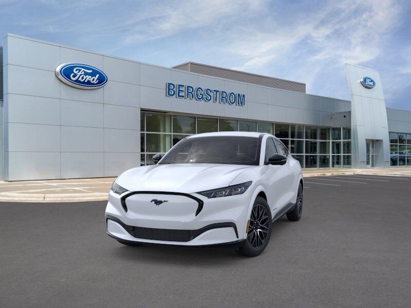 2025 Ford Mustang Mach-E Premium Green Bay WI