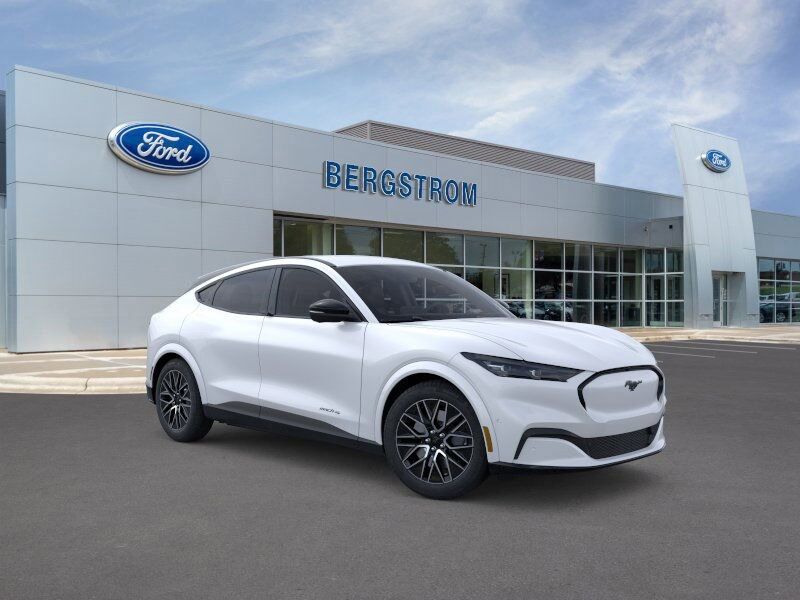 2025 Ford Mustang Mach-E Premium Green Bay WI