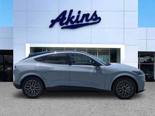 2025 Ford Mustang Mach-E Premium Appleton WI