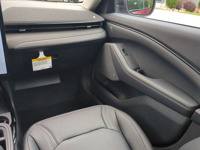 2025 Ford Mustang Mach-E Premium Appleton WI