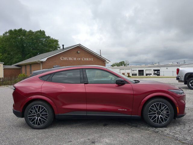 2025 Ford Mustang Mach-E Premium Appleton WI