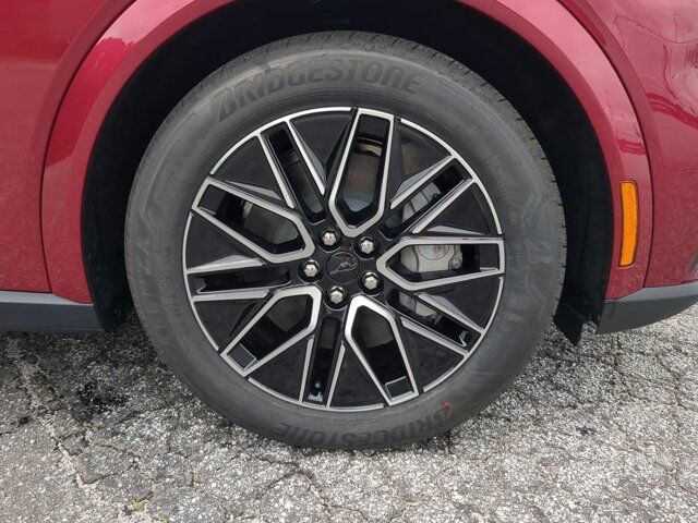 2025 Ford Mustang Mach-E Premium Appleton WI