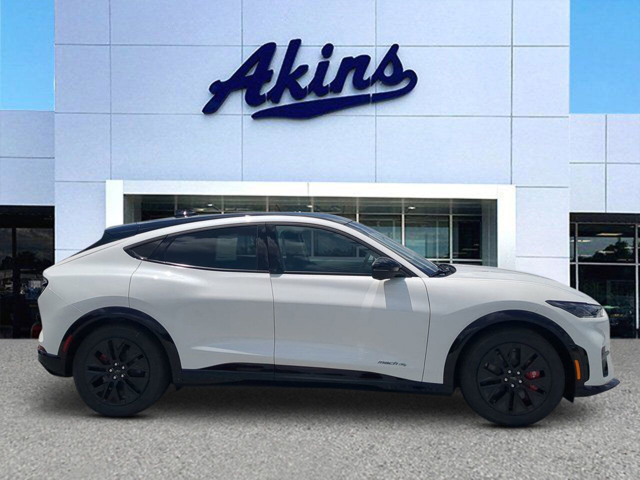 2025 Ford Mustang Mach-E Premium Appleton WI